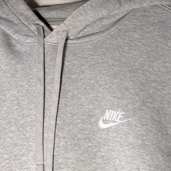 Nike | Grey Hoodie with Nike Logo Embroidered into Breast | Unisex Size Large - Picture 3 of 4